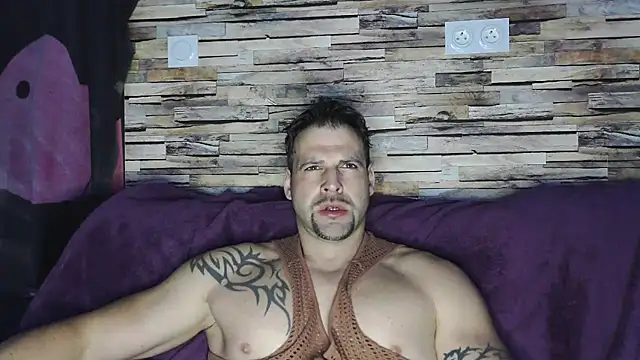 XxBigboybandxX online show from 03/15/25, 06:14