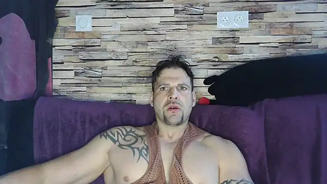 XxBigboybandxX online show from 03/16/25, 08:32