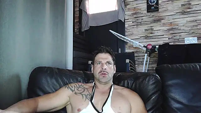 XxBigboybandxX online show from 10/23/25, 03:33