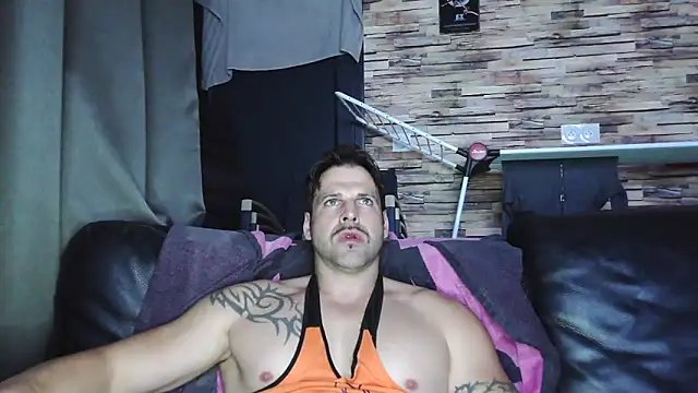 XxBigboybandxX online show from 12/13/25, 07:53