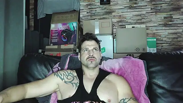 XxBigboybandxX online show from 02/27/26, 05:24