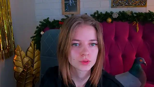 TinaDavil online show from 12/19/24, 08:44