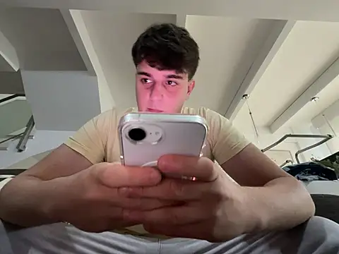 Snapshot of Pablogn24 chatting on 04/22/26, 05:25 Pablogn24 online show from 04/22/26, 05:25