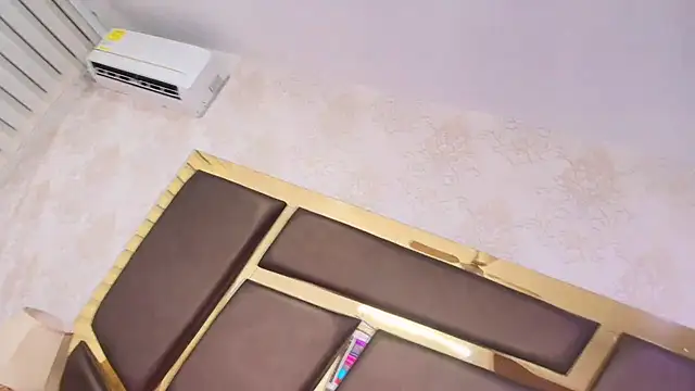 ZoehRoux online show from 01/28/25, 08:04