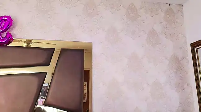 ZoehRoux online show from 02/23/25, 04:39