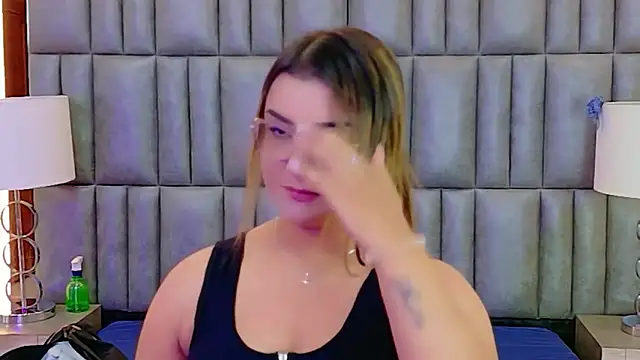 ZoehRoux online show from 11/30/25, 04:05