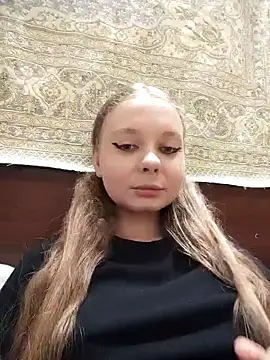 Snapshot of Ekaterina27 chatting on 06/13/26, 08:45 Ekaterina27 online show from 06/13/26, 08:45