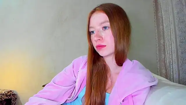 Snapshot of minidivaa_ chatting on 06/21/26, 10:23 minidivaa online show from 06/21/26, 10:23