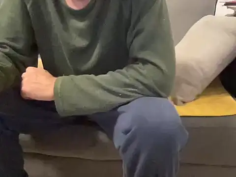 4small4inchlol online show from 01/18/26, 10:13