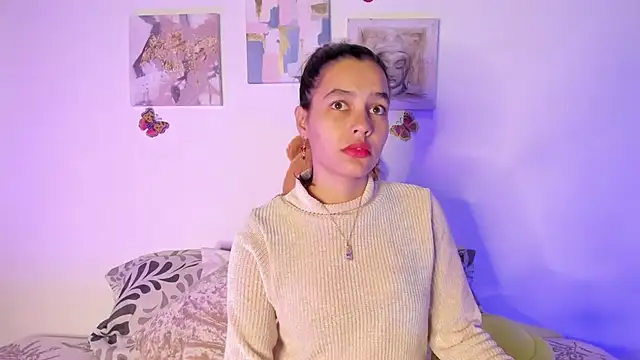 samara jonness online show from 02/09/25, 09:17