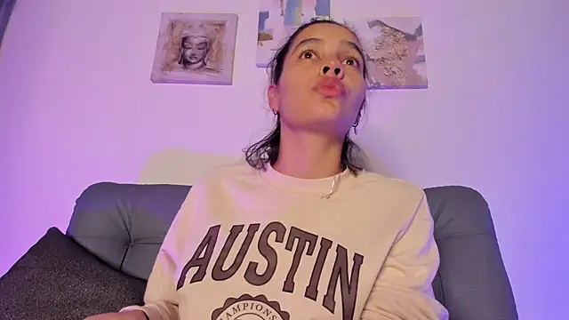 samara jonness online show from 03/13/25, 08:37