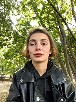 SandraCarter online show from 09/25/25, 06:06