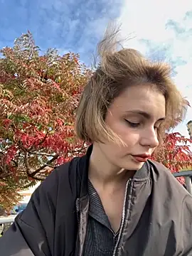 SandraCarter online show from 10/12/25, 07:07