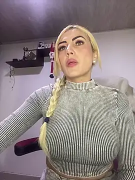 alicev kitty online show from 12/19/25, 11:50