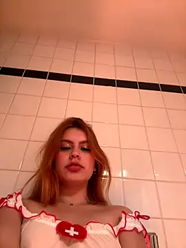 Isa smeraldy online show from 09/26/25, 11:20