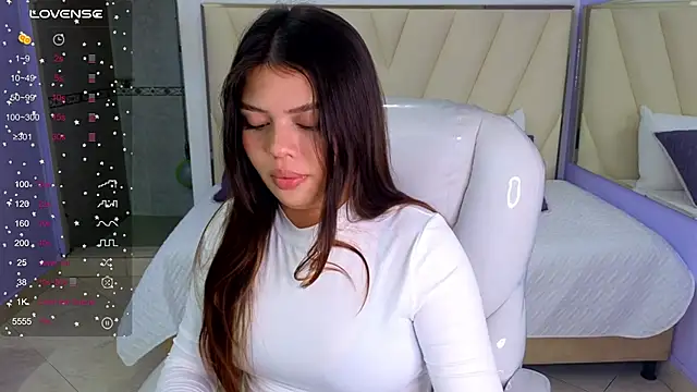 Snapshot of Sexy_paradise18_ chatting on 03/18/25, 06:25 Sexy paradise18  online show from 03/18/25, 06:25