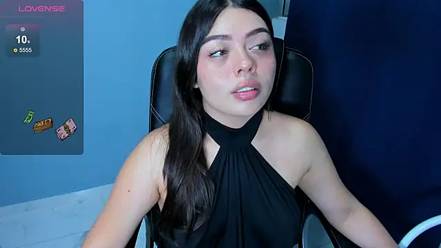 Snapshot of Sexy_paradise18_ chatting on 06/02/26, 12:45 Sexy paradise18 online show from 06/02/26, 12:45