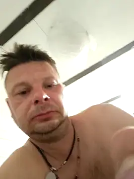 Snapshot of brbrrbrbrb chatting on 03/28/26, 02:00 brbrrbrbrb online show from 03/28/26, 02:00