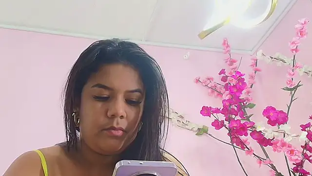 almendraevans online show from 02/23/25, 06:01