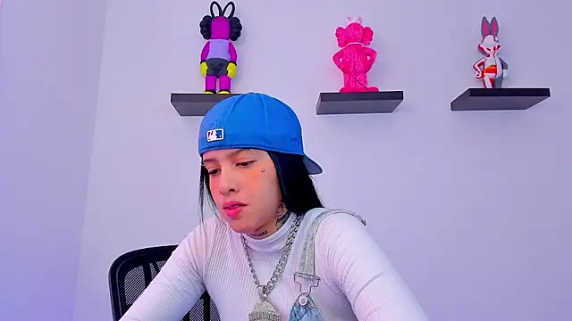 Gangster Girl online show from 02/08/25, 05:29