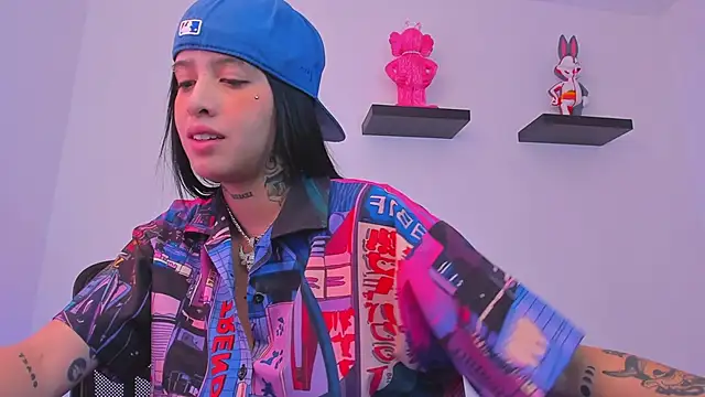 Gangster Girl online show from 03/16/25, 07:06