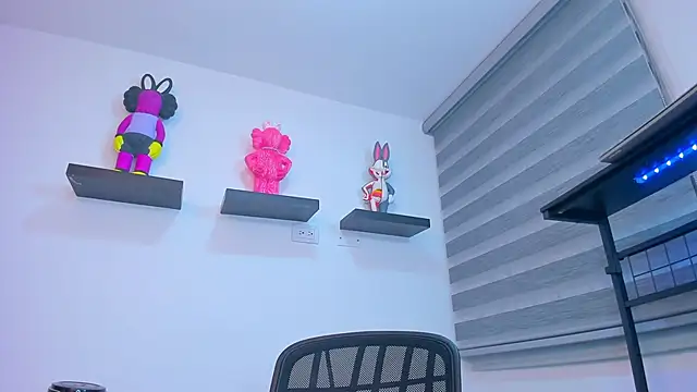 Gangster Girl online show from 10/31/25, 03:07