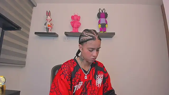 Gangster Girl online show from 07/16/26, 05:57