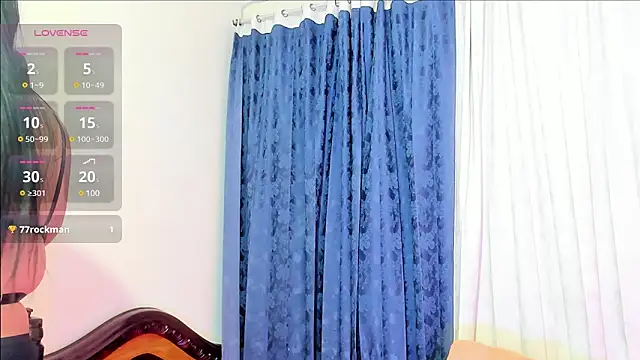 Snapshot of Rachel_Dubois chatting on 03/11/25, 12:44 Rachel Dubois online show from 03/11/25, 12:44