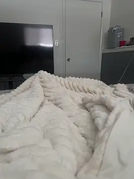 Snapshot of elperrinHN chatting on 02/17/25, 03:31 elperrinHN online show from 02/17/25, 03:31