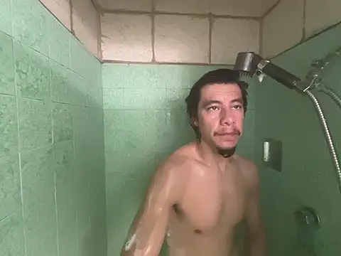 Snapshot of Adateen chatting on 12/17/24, 01:39 Adateen online show from 12/17/24, 01:39