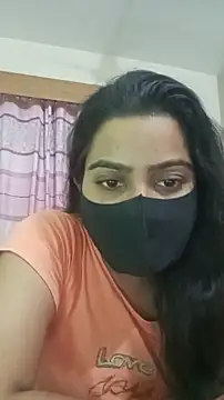 Snapshot of Amisha-2 chatting on 06/20/26, 04:43 Amisha-2 online show from 06/20/26, 04:43