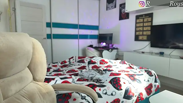 Snapshot of courteous_raspberrry chatting on 03/20/26, 12:21 courteous raspberrry online show from 03/20/26, 12:21