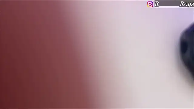 Snapshot of courteous_raspberrry chatting on 04/06/26, 01:23 courteous raspberrry online show from 04/06/26, 01:23