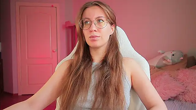 Snapshot of ms_allison_w chatting on 04/10/26, 11:59 ms allison w online show from 04/10/26, 11:59