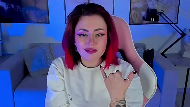 Snapshot of Lana__May chatting on 01/18/25, 11:32 Lana  May online show from 01/18/25, 11:32