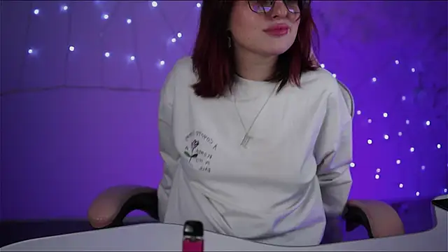 Snapshot of Lana__May chatting on 02/27/25, 11:20 Lana  May online show from 02/27/25, 11:20