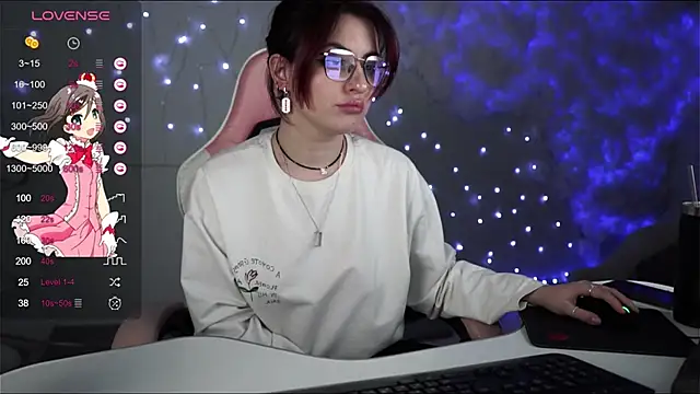 Snapshot of Lana__May chatting on 03/13/25, 05:50 Lana  May online show from 03/13/25, 05:50