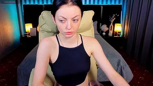 Snapshot of Daisy_Delight chatting on 11/11/25, 08:20 Daisy Delight online show from 11/11/25, 08:20