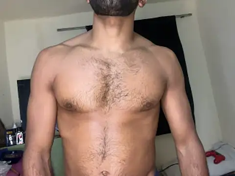 Snapshot of GaaTto chatting on 12/16/25, 01:10 GaaTto online show from 12/16/25, 01:10