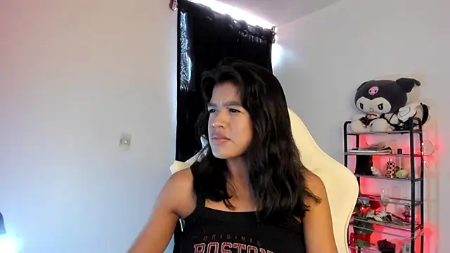 Snapshot of meganthompsonn22 chatting on 03/16/26, 03:38 meganthompsonn22 online show from 03/16/26, 03:38