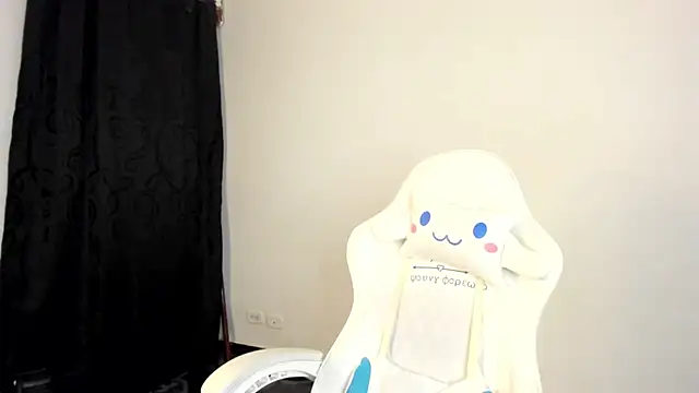 Snapshot of meganthompsonn22 chatting on 04/09/26, 09:58 meganthompsonn22 online show from 04/09/26, 09:58