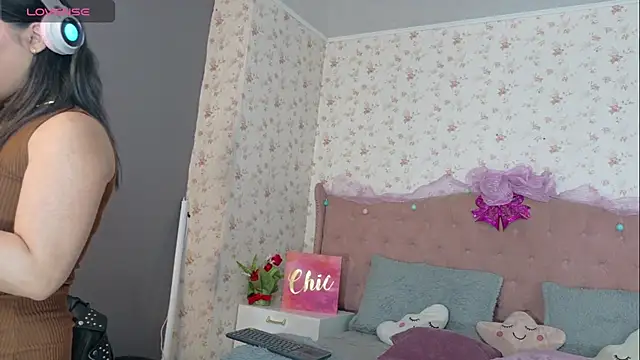 AvrillThomas online show from 01/08/25, 12:26