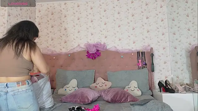 AvrillThomas online show from 01/09/25, 12:41