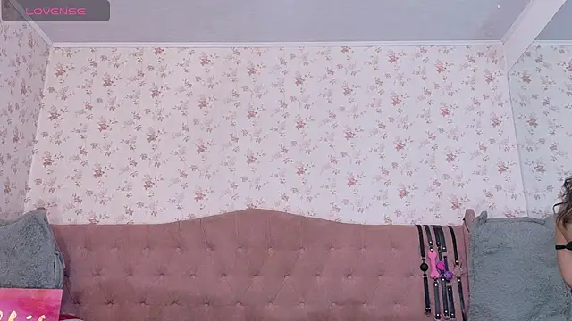 AvrillThomas online show from 03/07/25, 02:56