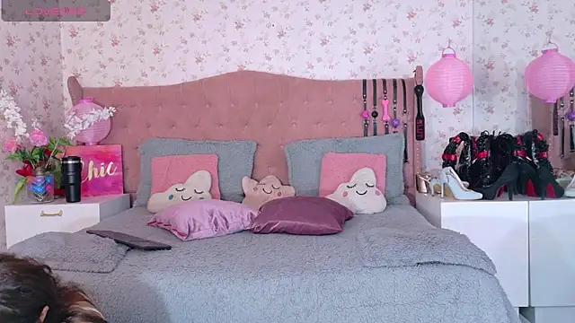 AvrillThomas online show from 03/20/25, 02:42