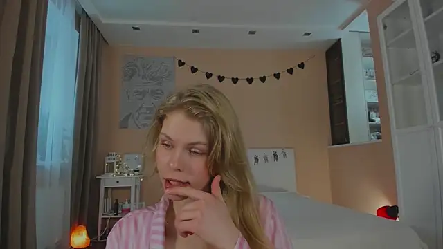 Snapshot of ass_latte chatting on 01/14/26, 10:32 ass latte online show from 01/14/26, 10:32