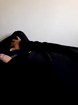 bluangelo online show from 01/12/25, 01:58