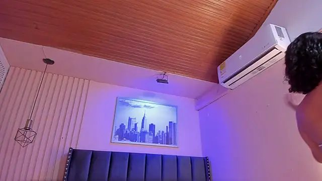 viiolett lee online show from 03/22/25, 12:28