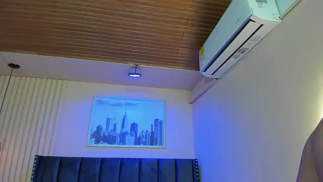 viiolett lee online show from 11/14/25, 10:40