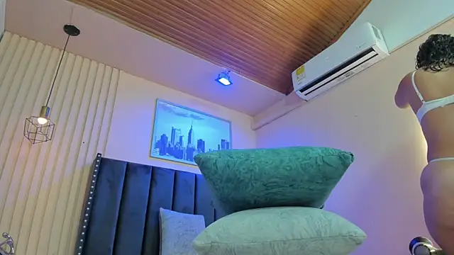 viiolett lee online show from 02/26/26, 08:08